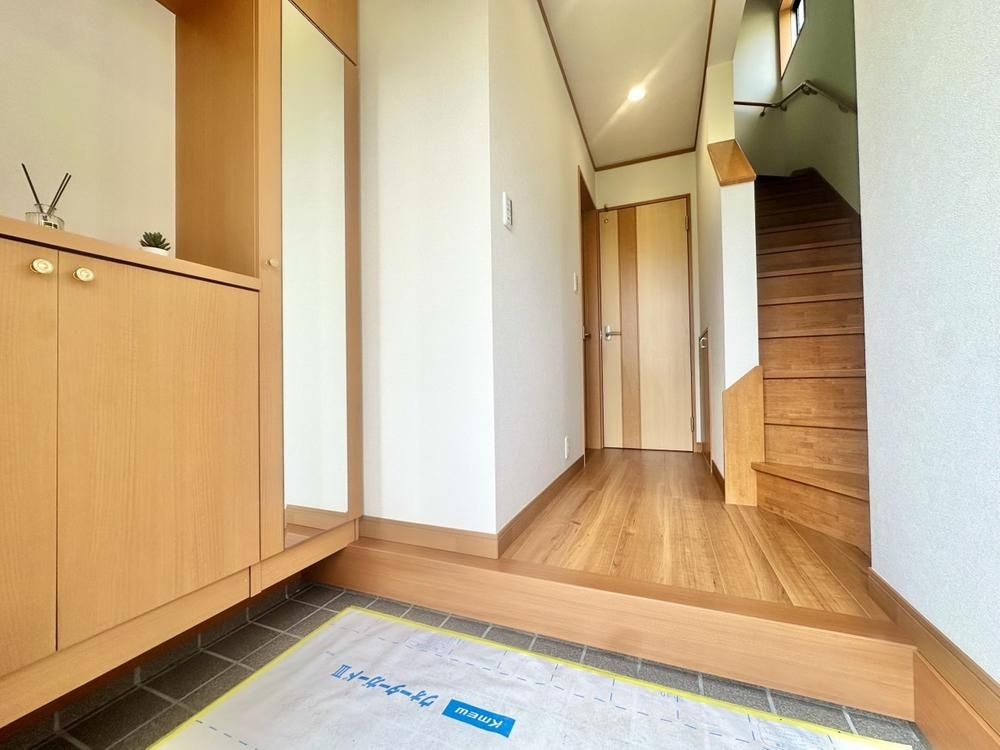 Renovated 4LDK+S House in Akishima, Tokyo - 87.56m² - Thumbnail 3