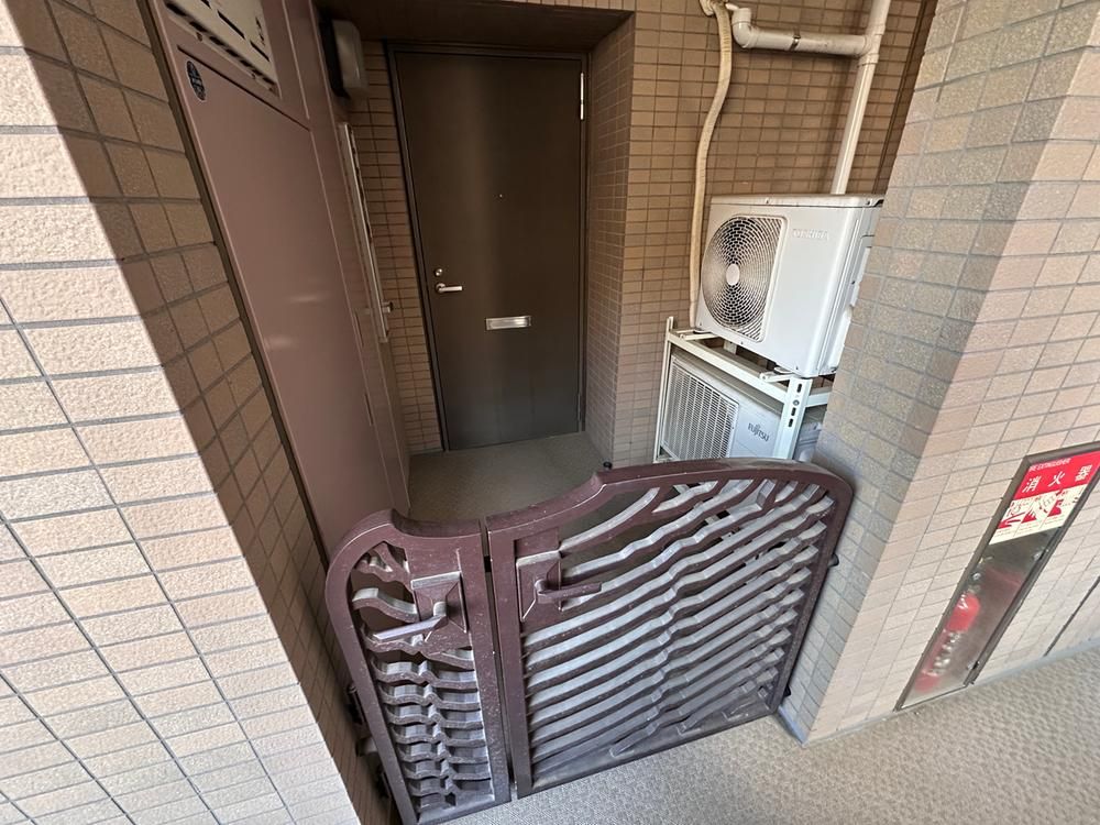 3LDK+S Apartment for Sale in Kawasaki, 83.23m2, 1st Floor - Thumbnail 3
