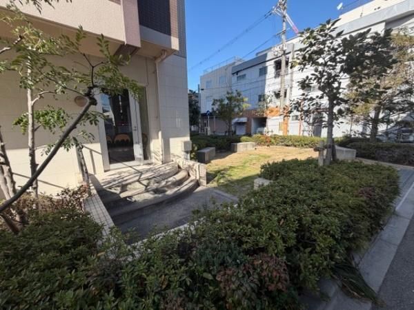 Premist Suminoe 3LDK Apartment for Sale in Osaka - Thumbnail 3