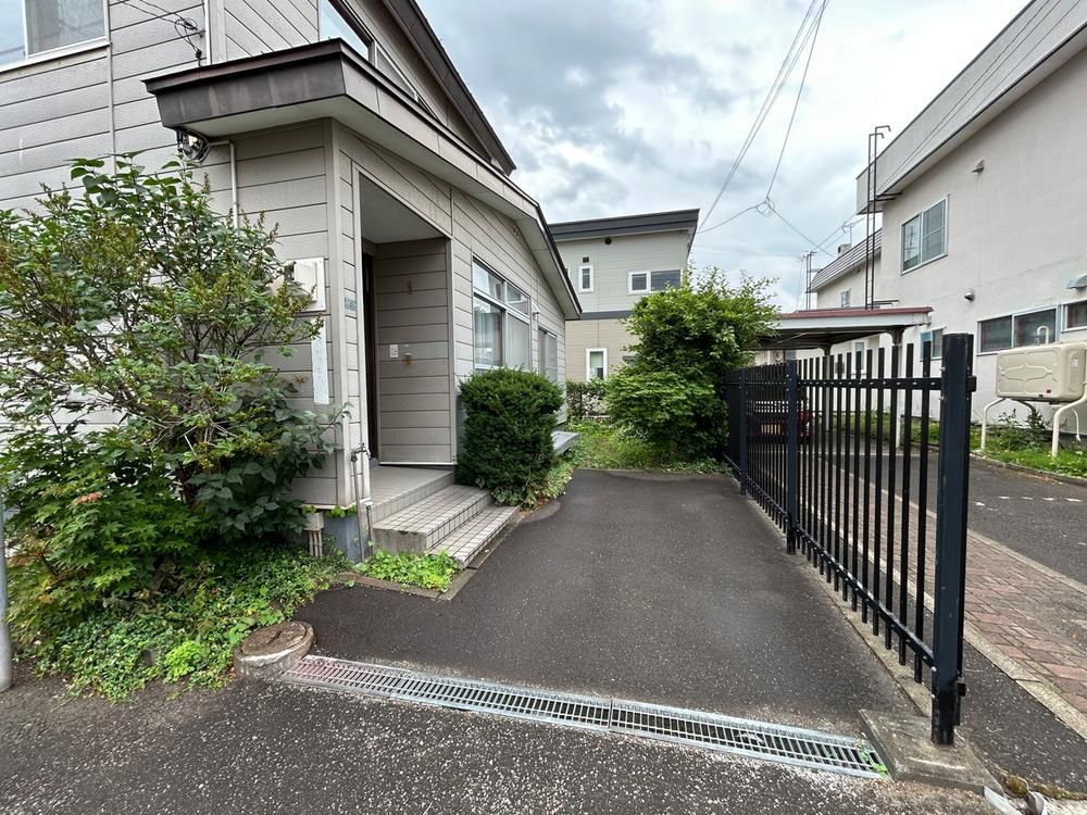 138.89m2 Land for Sale in Nishi Ward, Sapporo - Thumbnail 4