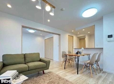 Renovated 4LDK Apartment in Kochi City - 88m² Corner Unit - Thumbnail 2