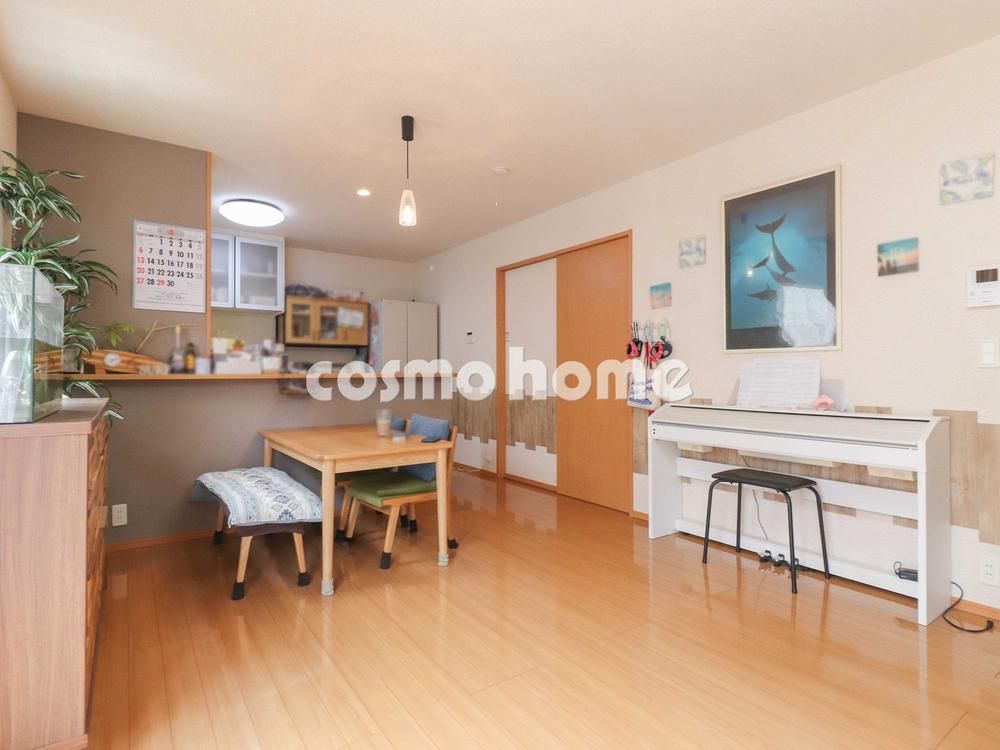 2018 Built 4LDK House with Carport & Garden in Ome, Tokyo - Thumbnail 4