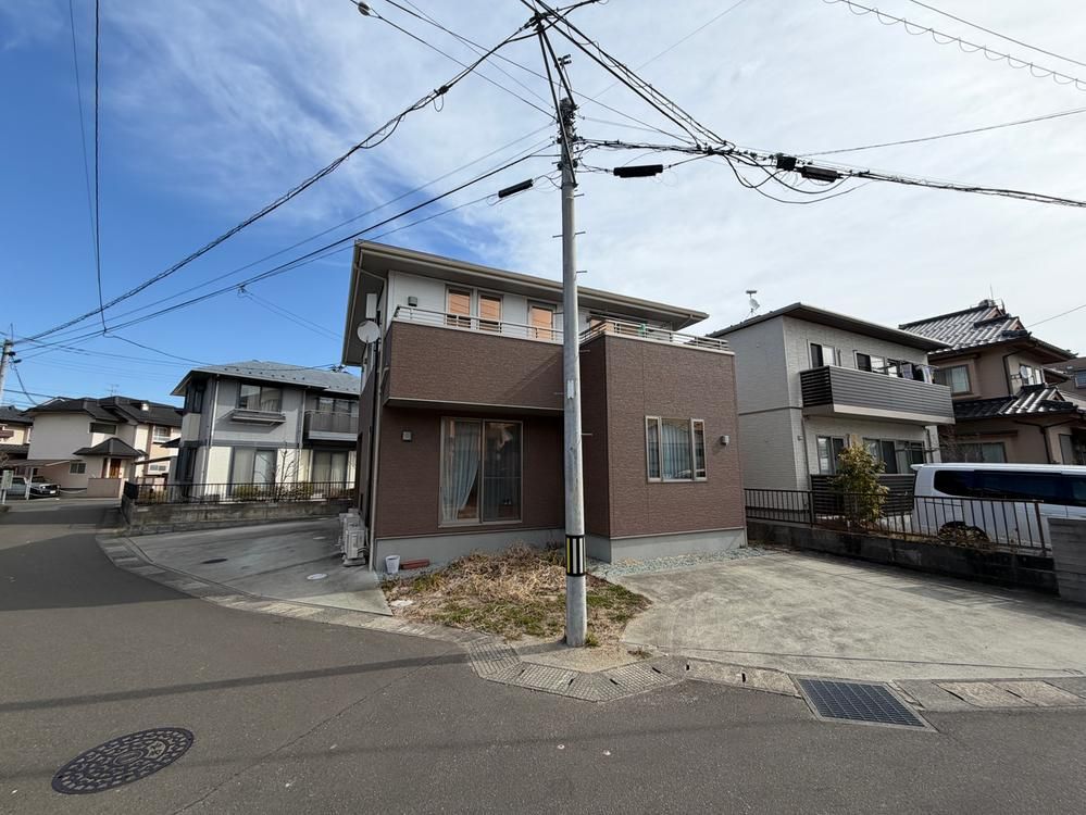 4LDK+S House for Sale in Miyagino-ku, Sendai - 131.5m² - Thumbnail 3