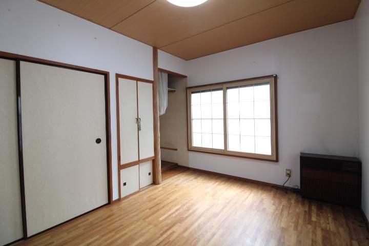 5LDK Used House in Ebetsu, Hokkaido - 12,200,000 Yen - Thumbnail 3