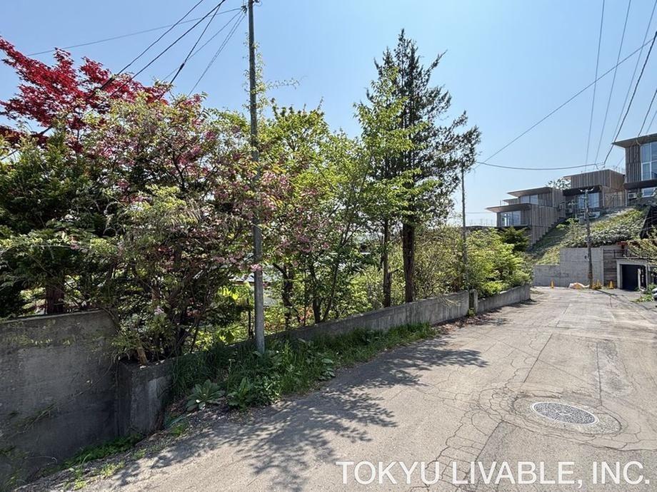 Land for Sale in Miyanomiya, Chuo-ku, Sapporo - 379.48 sqm - Thumbnail 4