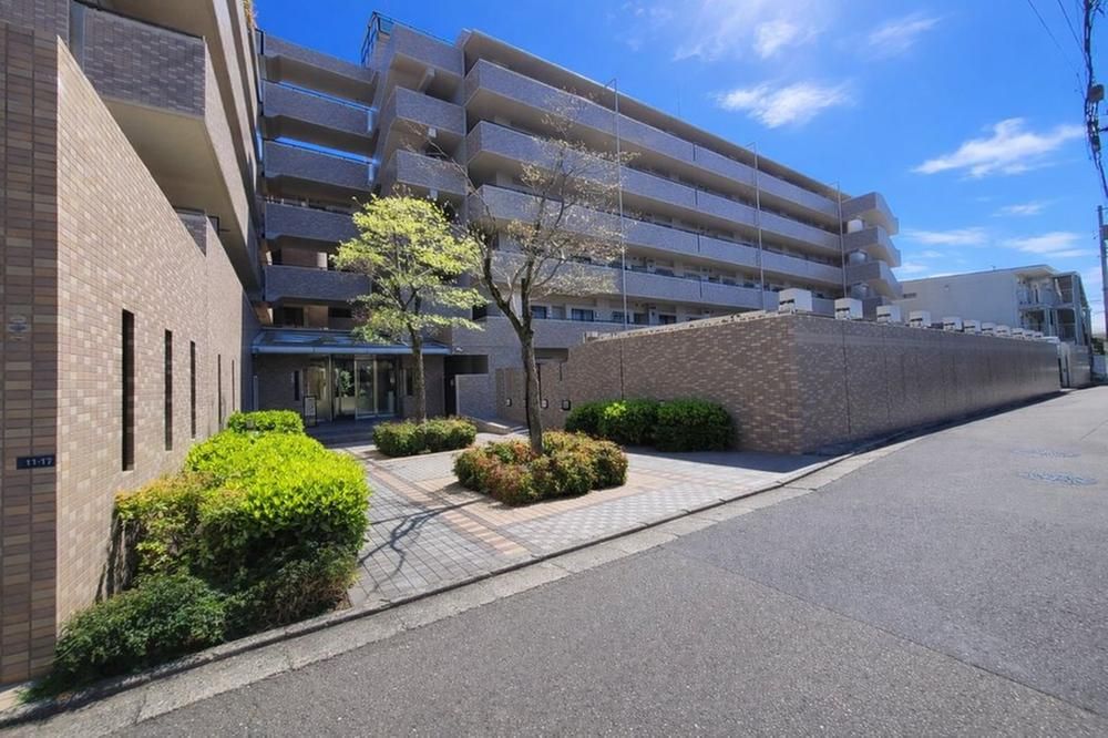 3LDK Apartment for Sale in Yamato City, Kanagawa - Thumbnail 4
