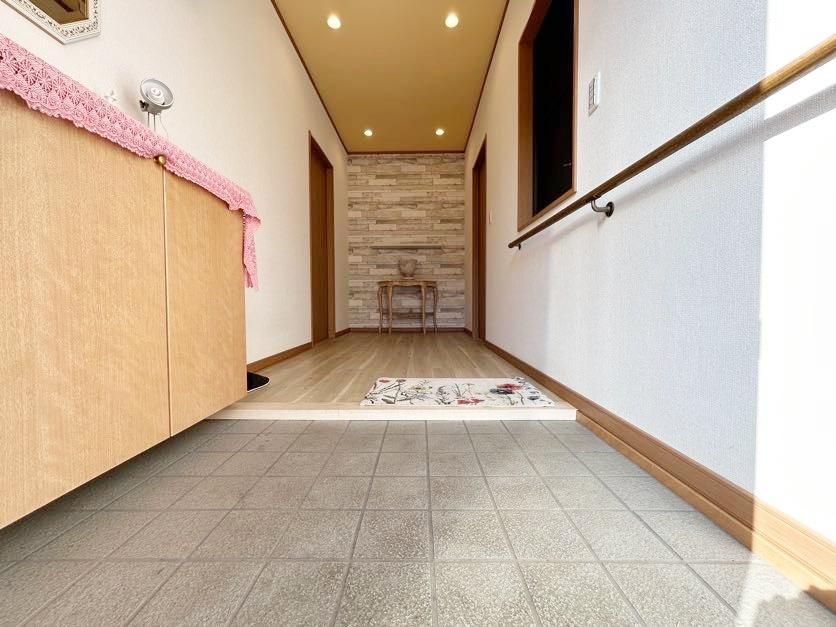 5LDK Family Home with Garage near Hachioji-Minamino Station - Thumbnail 4
