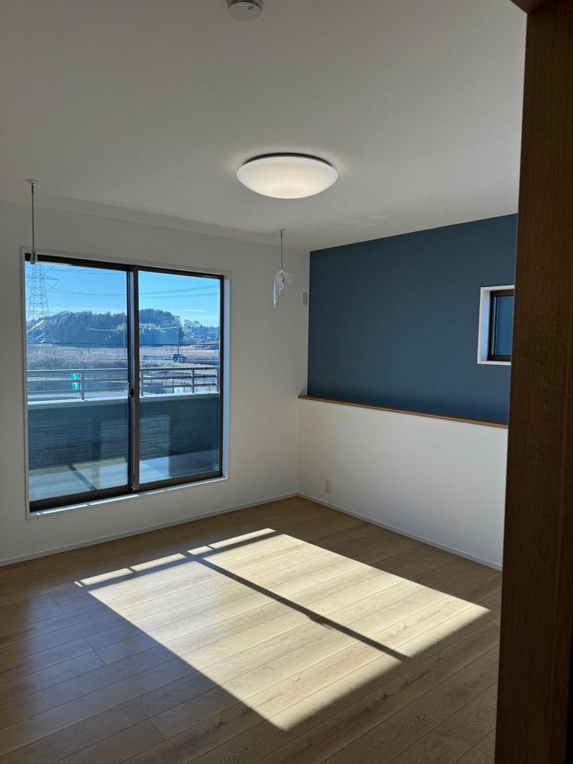 Modern 3LDK House with Solar Panels in Tsukuba, Ibaraki - Thumbnail 3