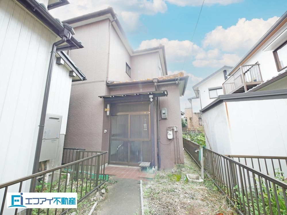 5DK House for Sale in Chita City, Aichi | Walk to Hachiman-Shinden Station - Thumbnail 2