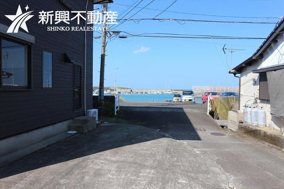 4LDK House for Sale in Aoshima, Miyazaki City - 127 sqm - Thumbnail 2
