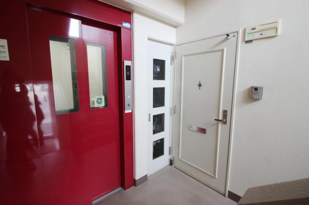 3LDK Apartment for Sale in Sapporo Nishi Ward near Miyanosawa Station - Thumbnail 2
