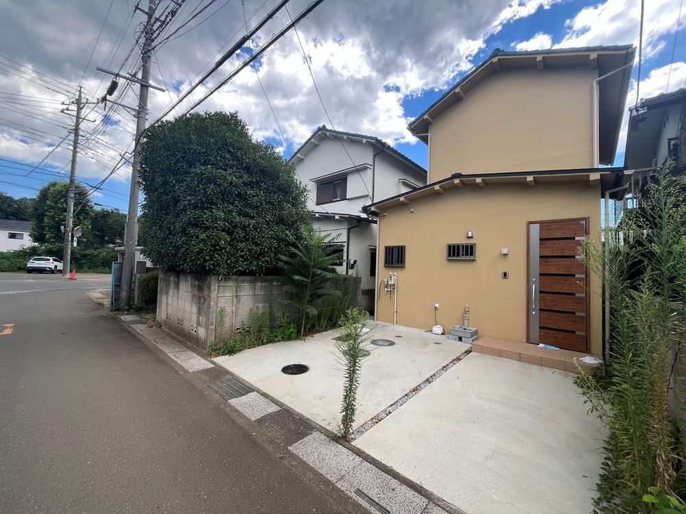 Renovated 2LDK House for Sale in Kawagoe, Saitama - Thumbnail 2