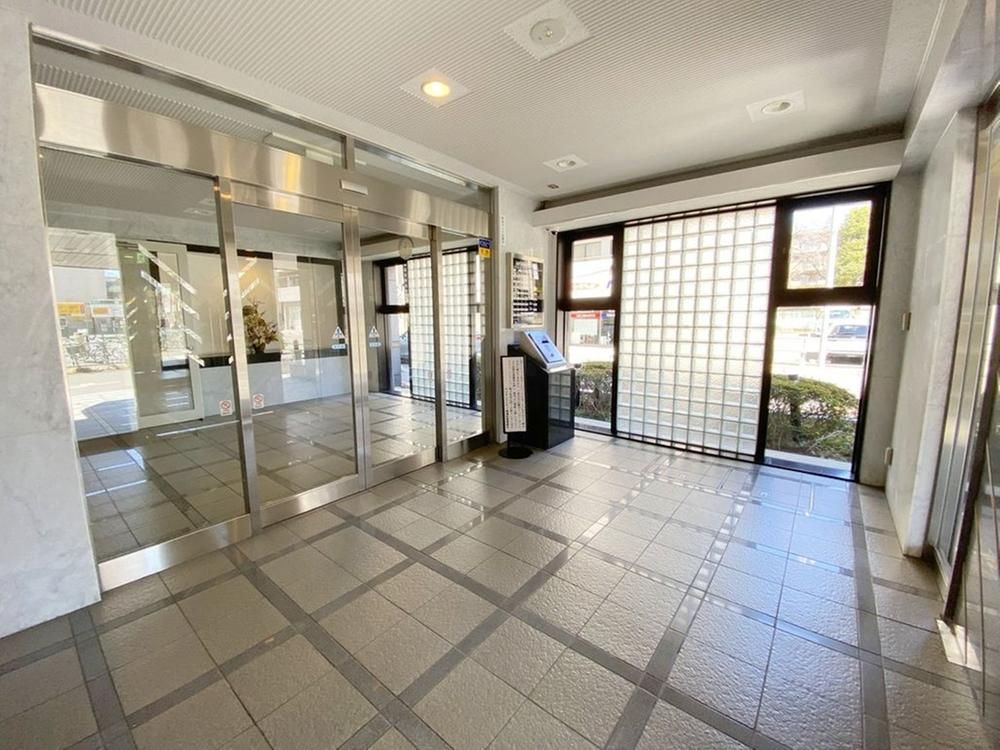 Lions City Minamiurawa 2DK Condominium for Sale in Saitama - Thumbnail 3