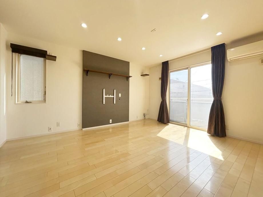 Modern 3-Story House for Sale in Nagoya's Meito Ward - Thumbnail 4