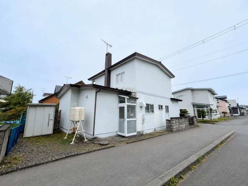 5LDK House for Sale in Tomakomai, Hokkaido - 2,800,000 Yen - Thumbnail 3