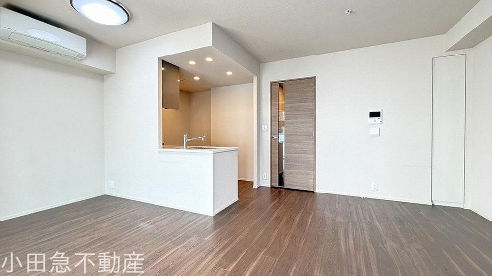 1LDK Apartment for Sale in Ebina, Kanagawa - Leafia Tower - Thumbnail 4