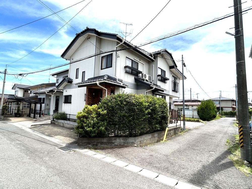 Renovated 4LDK House for Sale in Koriyama, Fukushima - Thumbnail 2
