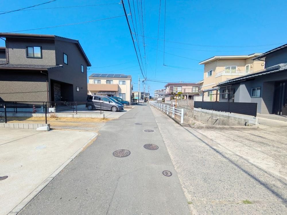 4LDK Custom Home with Solar in Kasuga, Fukuoka - Thumbnail 3