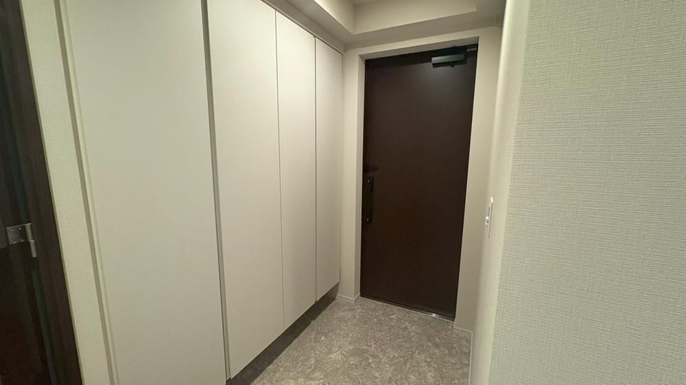 New 3LDK Apartment in Chuo-ku, Tokyo - HARUMI FLAG - Thumbnail 2