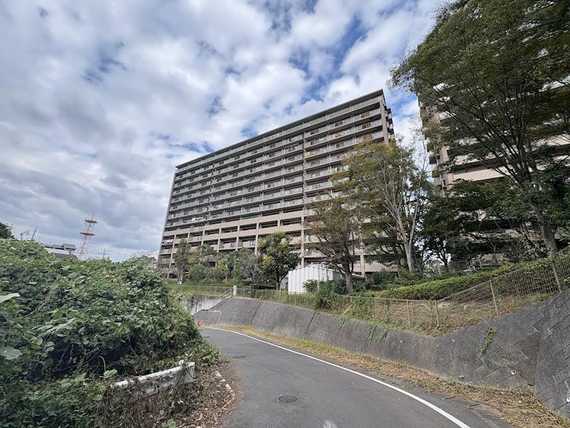 Renovated 3LDK Apartment for Sale in Toride, Ibaraki - Thumbnail 3