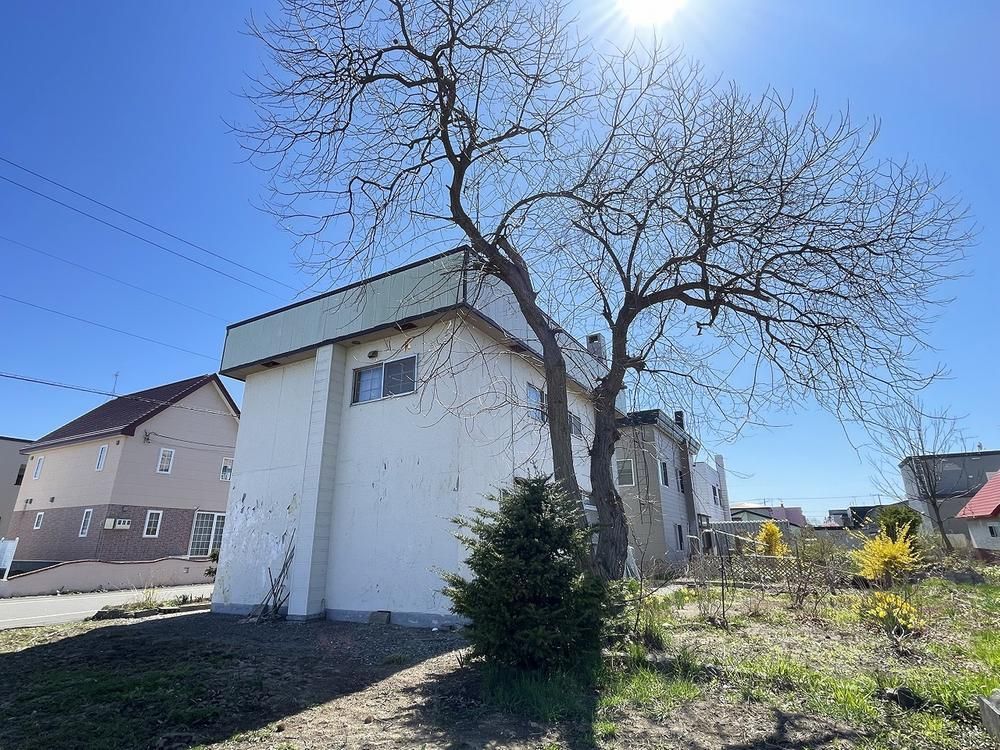 6LDK House for Sale in Iwamizawa, Hokkaido - 500,000 Yen - Thumbnail 3