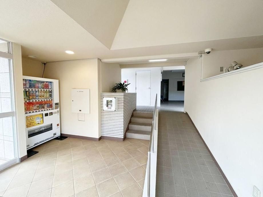 3LDK Apartment for Sale in Funabashi, Chiba - Image 1