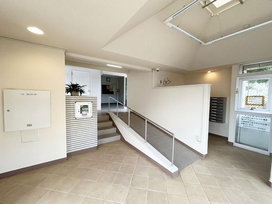 3LDK Apartment for Sale in Funabashi, Chiba - Thumbnail 2