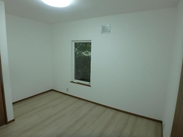 Renovated 4LDK Detached House in Sapporo Kiyota Ward - Thumbnail 2