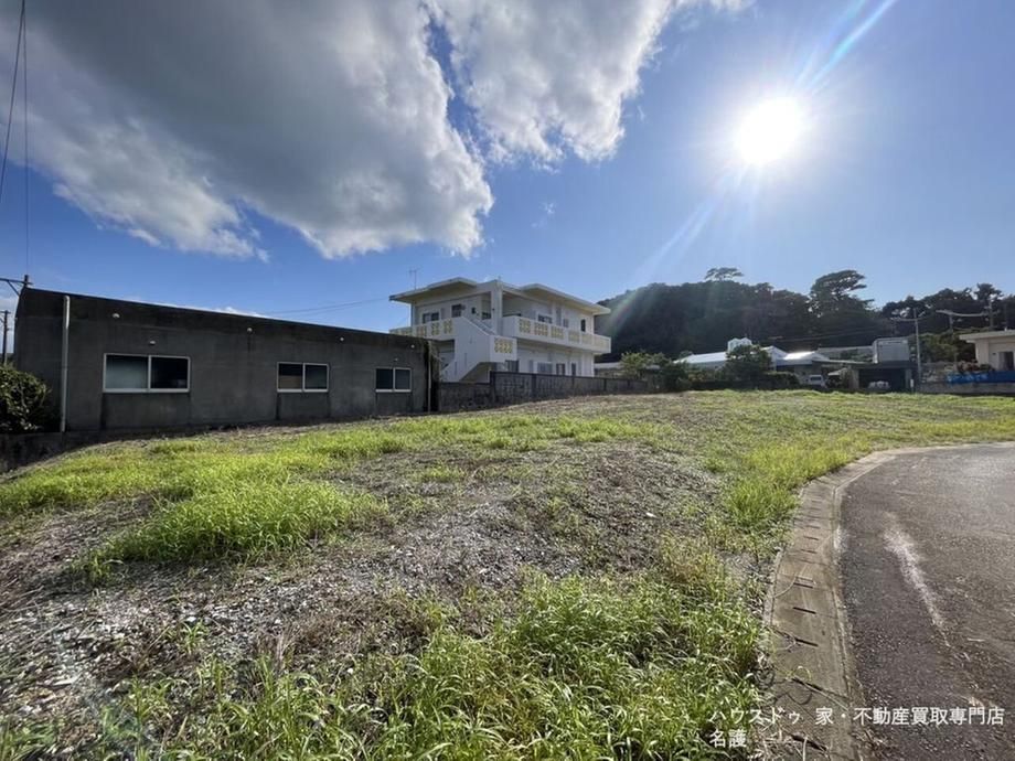 Land for Sale in Nago, Okinawa - 435.99 sqm Plot - Thumbnail 3