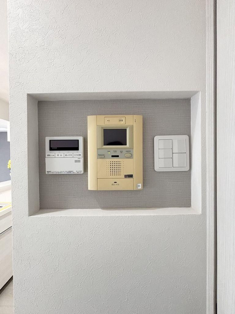 Renovated 3LDK Apartment in Atsugi, Kanagawa - 65m2 - Thumbnail 3