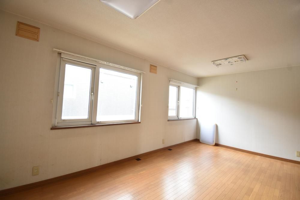 4LDK Detached House in Kitahiroshima with Garden - Thumbnail 4