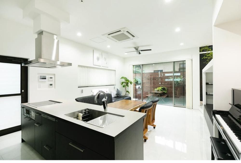 Modern 3LDK+S House in Fukuoka with Garage & Low-Carbon Design - Thumbnail 3