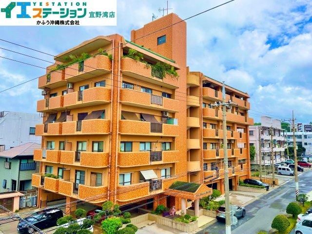 2LDK Condominium for Sale in Ginowan, Okinawa – 62.7m² - Thumbnail 3