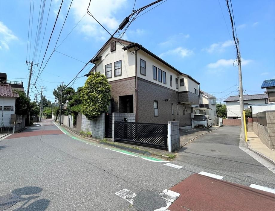 Custom 5LDK House on Corner Lot in Funabashi, Chiba - Thumbnail 3