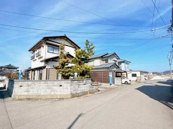 Renovated 4LDK House for Sale in Maruoka, Fukui - 16.99M Yen - Thumbnail 2