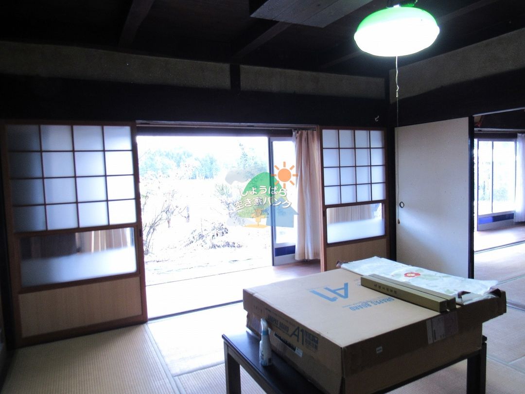 Over 100-Year-Old 7DK House in Shobara City, Hiroshima - Thumbnail 4