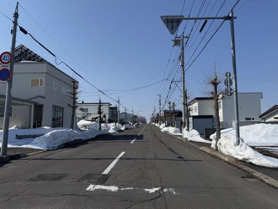 4LDK Detached House in Asahikawa, Hokkaido - 3,000,000 Yen - Thumbnail 2