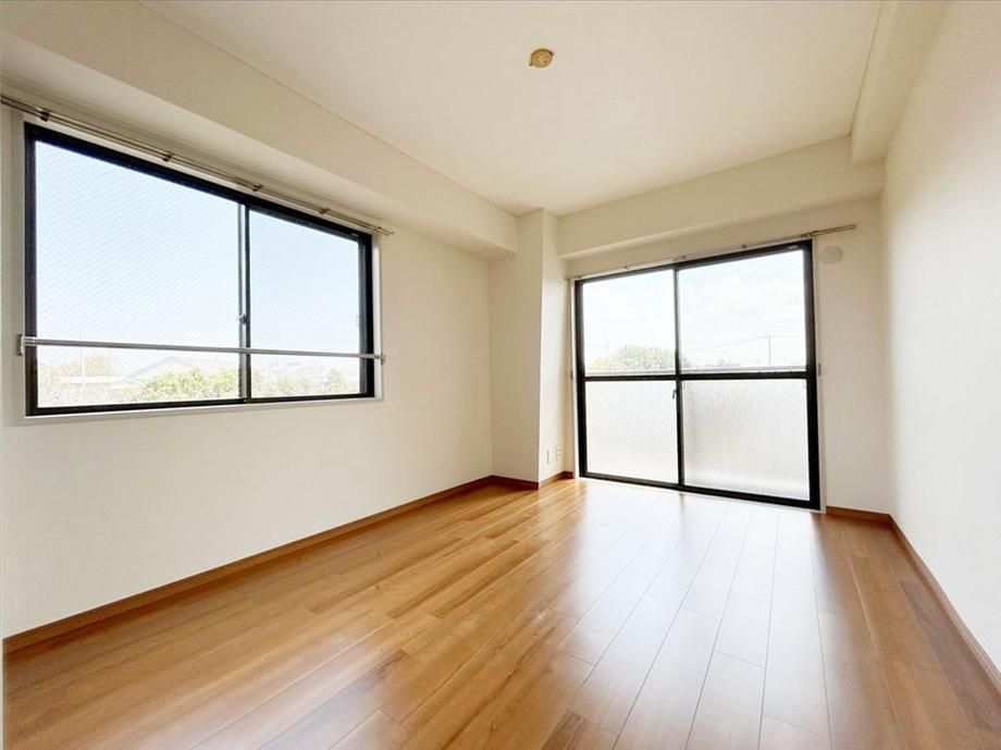 2LDK Apartment in Minami Ward, Yokohama for 10.8 Million Yen - Thumbnail 3