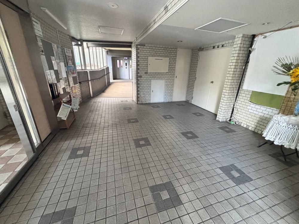 3LDK Apartment for Sale in Aoba-ku, Sendai, Miyagi - Thumbnail 4