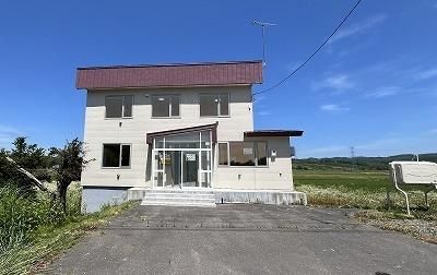 3LDK+S House on 1424m² Land in Fukagawa, Hokkaido for 13M Yen - Thumbnail 2