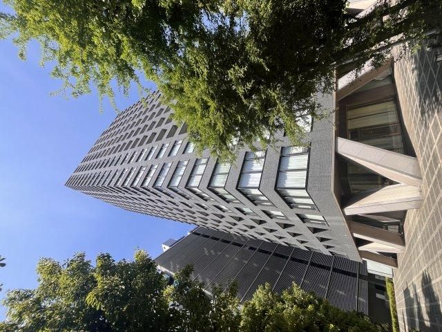 Renovated 3LDK Apartment in Shinjuku, Tokyo - Thumbnail 3