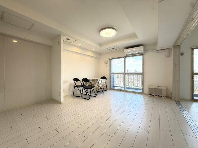 Renovated 2LDK Apartment in Sapporo Nishi Ward, 54.7m2 - Thumbnail 4