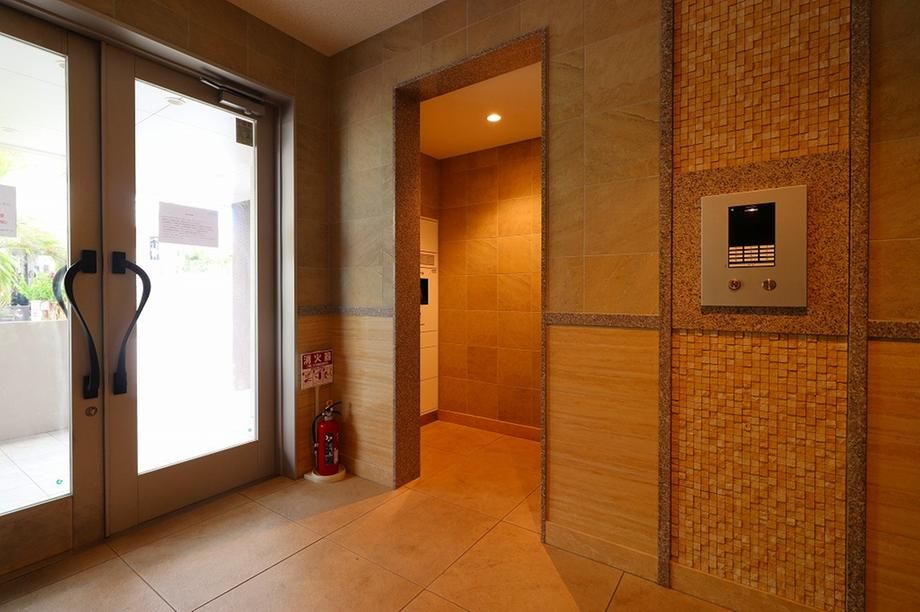 3LDK Apartment for Sale in Shikina, Naha, Okinawa - 70.97m2 - Thumbnail 4