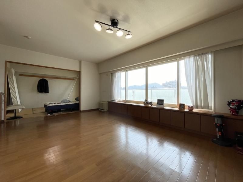 Excelcior Garden Square Toyohira 4LDK Apartment for Sale in Sapporo - Thumbnail 4