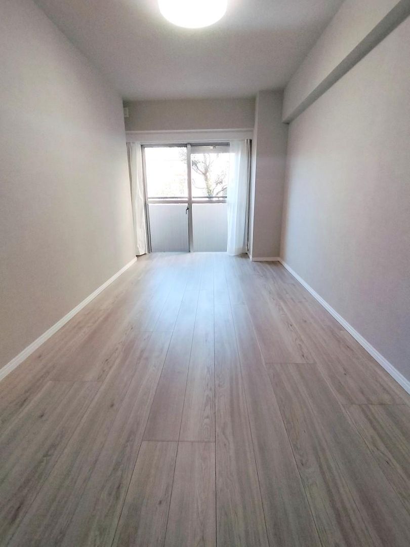 Renovated 3LDK Apartment for Sale in Miyamae, Kawasaki - Thumbnail 4