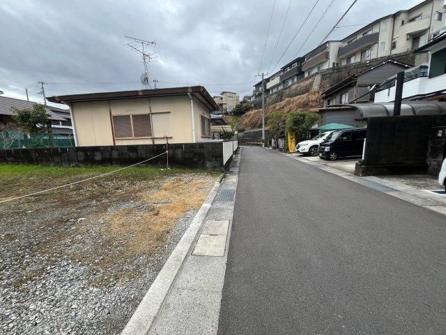 Residential Land for Sale in Kochi City - 165m2 - 17 Million Yen - Thumbnail 3