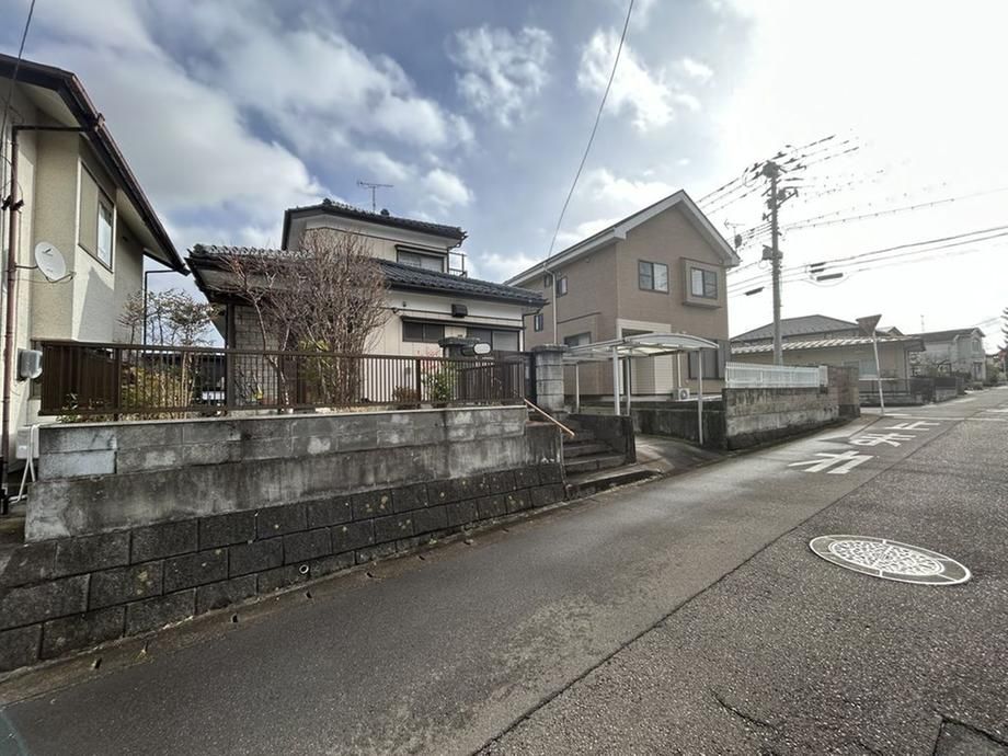 Land for Sale in Iwakiri, Miyagino-ku, Sendai - 239.39 sqm - Thumbnail 3