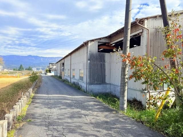 947 sqm Residential Land for Sale in Iida, Nagano | Near Kanae Station - Thumbnail 2