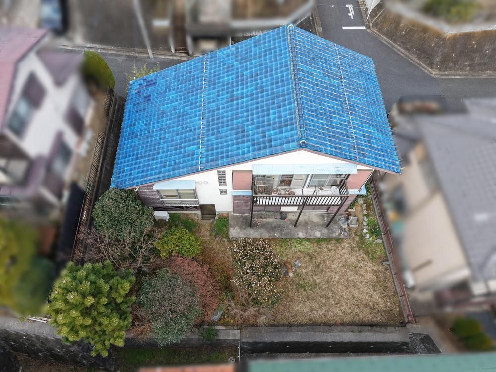 Mountain Cabin-Style 3LDK+S House for Sale in Hachioji, Tokyo - Thumbnail 4