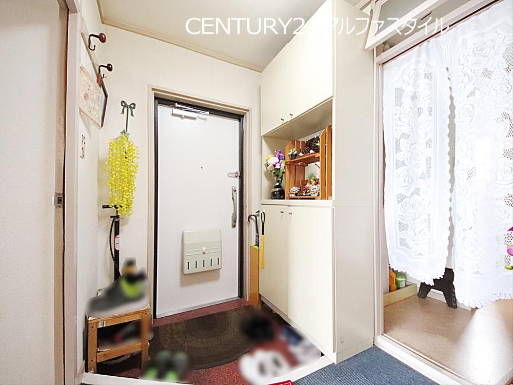 4DK Apartment for Sale in Yamato, Kanagawa Near Sakuragaoka Station - Thumbnail 2